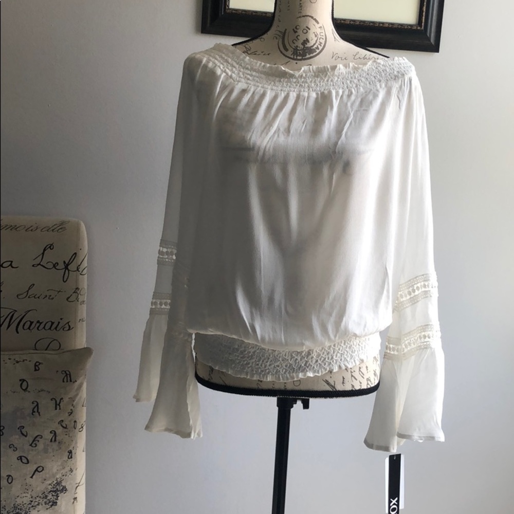 XOXO - XL (Juniors) - white bell sleeve blouse